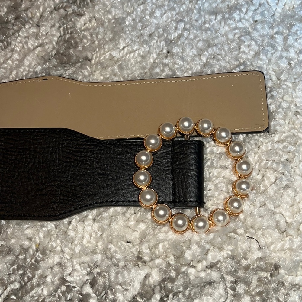 PEARL DETAIL WAIST BELT(Sz S/M)